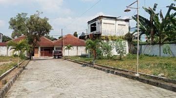 Gambar 4 400 Jt an Tanah Sleman, Jl. Magelang Samping Sch 