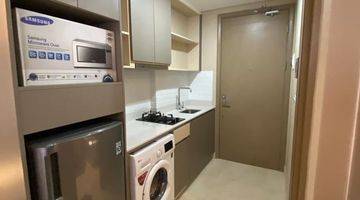 Gambar 2 Disewakan gold coast, bagus, studio, furnished