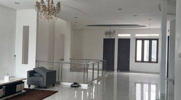 Gambar 3 Jual Rumah 2 Lantai Full Furnished Baranang Siang Indah