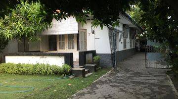 Gambar 3 Rumah Pusat Kota Selangkah Menuju Jl. Raya Darmo