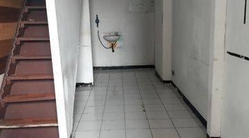 Gambar 2 Kios di Apartemen Sentra Timur Residence Cakung