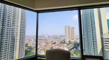 Gambar 2 Jual Apartemen Taman Anggrek Condominium 3+1 Bed 147m2, Jakarta Barat