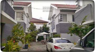 Gambar 1 Dijual 4 Rumah di Jl. Lombok Kawasan Menteng Jakarta Pusat