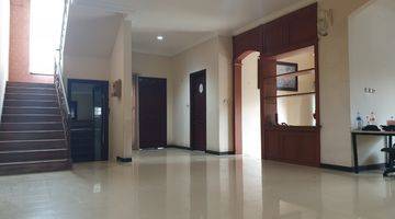 Gambar 2 Dijual disewakan Rumah Hook Central Park Mulyosari