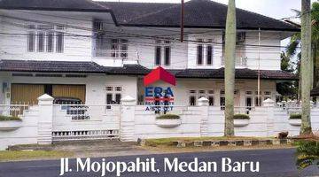 Gambar 1 RUMAH MEWAH INTI KOTA MEDAN BARU