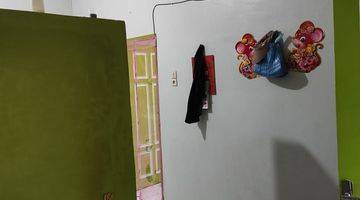 Gambar 3 Rumah minimalis dalam komplek