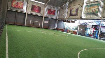 Gambar 3 Lapangan Futsal di Kawasan Kebon Jeruk, Jakarta Barat