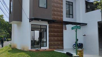 Gambar 1 DIJUAL Rumah Baru Hook Kolam Renang di Sentul City