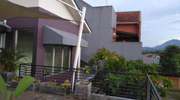 Gambar 5 Rumah 2 Lantai Bagus Furnished Sertifikat Hak Milik di Sentul