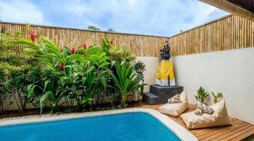 Gambar 2 Yearly Rent 3 BR Villa With Rice Field View In Berawa Canggu