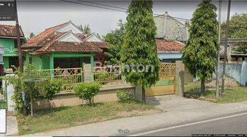 Gambar 1 RUMAH LUAS JALAN PROVINSI - LAMONGAN JAWA TIMUR