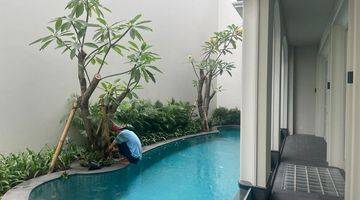 Gambar 4 Rumah 3 Lantai Baru Semi Furnished SHM di Pondok Indah, Jakarta Selatan