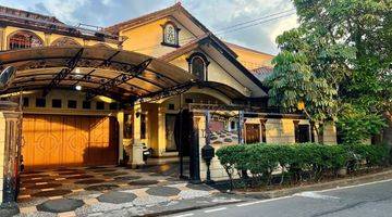 Gambar 1 RUMAH SWIMMING POOL DEKAT RS DUREN SAWIT JAKARTA TIMUR