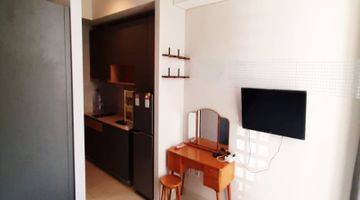 Gambar 2  Apartemen Taman Anggrek Residence Studio Furnished Bagus