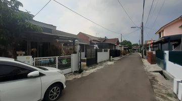 Gambar 4 Disewakan Atau Dijual Rumah di Sektor 1.5 Bsd