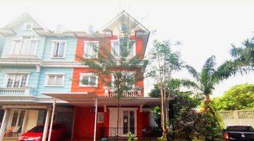 Gambar 1 Dijual Full Furnished Rumah 3 Lantai Hook di Omaha Village Gading Serpong 