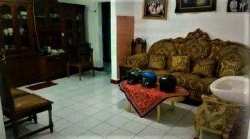 ruang makan rumah hitung tanah di lebak