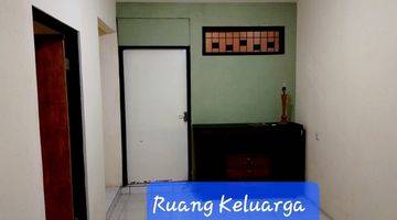 Gambar 2 Rumah di Jl.petojo 7x19  2 Lantai Bagus 