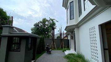 Gambar 4 Dijual Rumah Baru Senopati Scbd