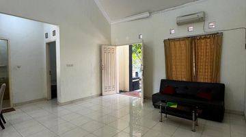 Gambar 2 Disewakan Rumah Purimas Rungkut Full Furniture 