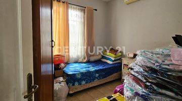 Gambar 4 Rumah Cantik 2 Lantai Siap Huni Di Sektor 9 Bintaro Sc13144