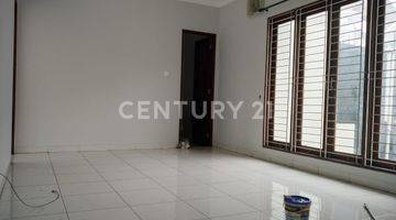 Gambar 2 Rumah Hommy 2 Lantai Siap Huni Di Sektor 9 Bintaro Sc13143