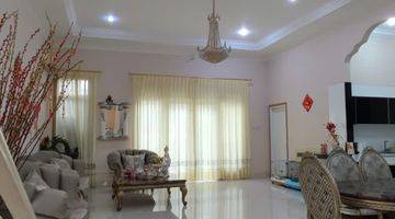 Gambar 2 Dijual Rumah 4 Kamar 3 Lantai 12x30 PIK Semi Furnish