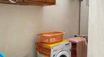 Gambar 2 Rumah Hook Semi Furnished Dalam Komplek Di Bintaro Jaya Sektor 9