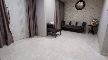 Gambar 3 RUMAH DI GOLF LAKE RESIDENCE