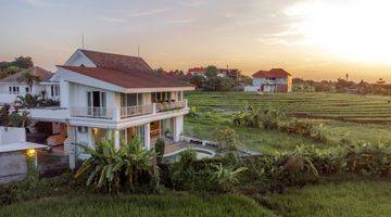 Gambar 1 Rice Paddy View American Classic 5 Bedroom Villa In Berawa Canggu