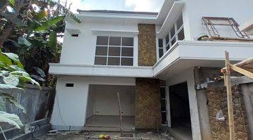 Gambar 4 Rumah Modern Minimalist 3 Bedroom Dekat Dengan Dreamland Beach 