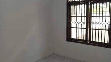 kamar tidur jual rumah di tki 2
