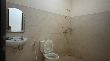 kamar mandi sewa rumah di tki 3