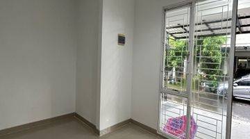 Gambar 5 Rumah 2 Lantai Samping Pintu Toll Bsd Dan Srasiun Rawabuntu