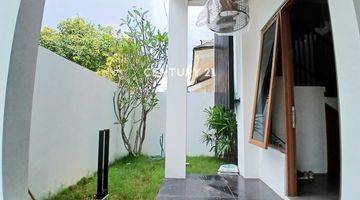 Gambar 4 Dijual Cepat Rumah Modern Brand New Di Sektor 9 Bintaro GB15218