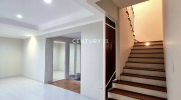 Gambar 5 Rumah Brand New Cantik 2 Lantai Di Sektor 6 Bintaro Gb14624