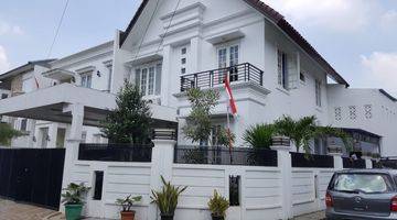 Gambar 5 Rumah Mewah Full Furnished di Cluster Cira, Cipinang Jakarta Timur