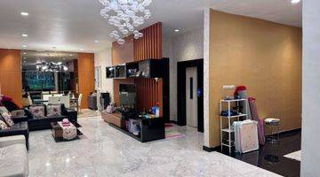 Gambar 2 A Luxurious Town House Springhill Golf Residence, Kemayoran