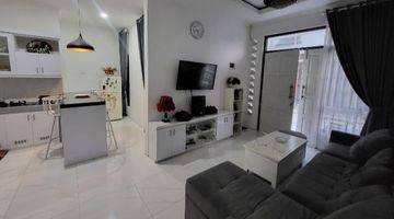 Gambar 2 Dijual Cepat Rumah 2 Lantai  Full Furnished Elegan Bersih  Di Cibubur