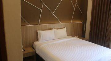 kamar tidur hotel baru pantai kuta lombok,
