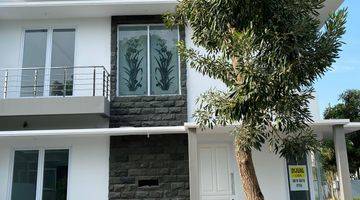 Gambar 1 Rumah Gress Modern Minimalis, Bukit Palma, Citraland