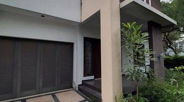 Gambar 1 Dijual Rumah Hook Hitung Tanah di Eastwood Taman Puspa Raya 