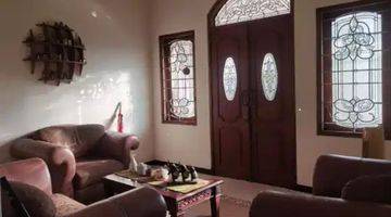 Gambar 4 Dijual Rumah 2 Lantai Furnished di Sutorejo Prima Indah, Surabaya