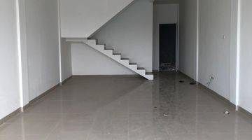 Gambar 4 Dijual Ruko 3 Lantai Row Jalan Luas Pemukiman Ramai Bebas Banjir