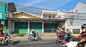 Gambar 1 Tempat Usaha Murah Mainroad Jl Raya Cinunuk 