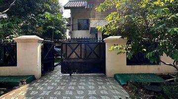 Gambar 2 Dijual Rumah hook di komplek pondok kopi Jakarta timur 