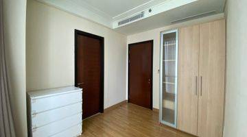 Gambar 5 Dijual Unit The Peak Sudirman Private Lift 3Br Good Condition