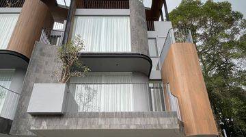 Gambar 2 Dijual Exlusive Townhouse 4 Lantai Dan 3 Bedroom di Kemang, Jakarta Selatan