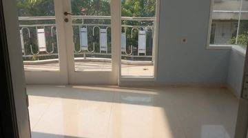 Gambar 3 Dijual Rumah 2 Lantai Harga Di Bawah Pasaran 4 Badroom Siap Huni Jakarta Barat