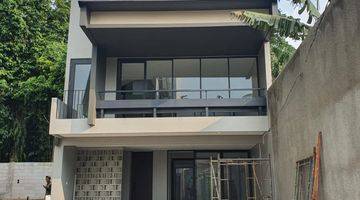 Gambar 4 Rumah Modern  di Kemang selatan  Jakarta Selatan